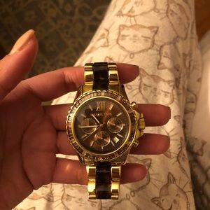 Tortoise Michael Kors watch  🐢🤎